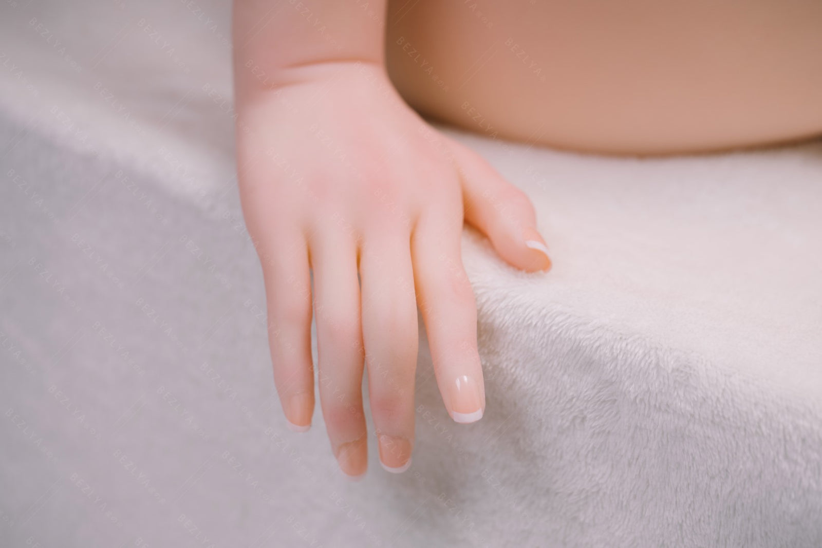 Convallaria-sekspop (Bezlya Doll 149 cm D-cup 2.0 TPE+Siliconen)