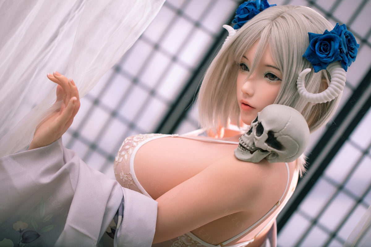 Cyrtenthera-sekspop (Bezlya Doll 160 cm G-cup 2.1 siliconen)