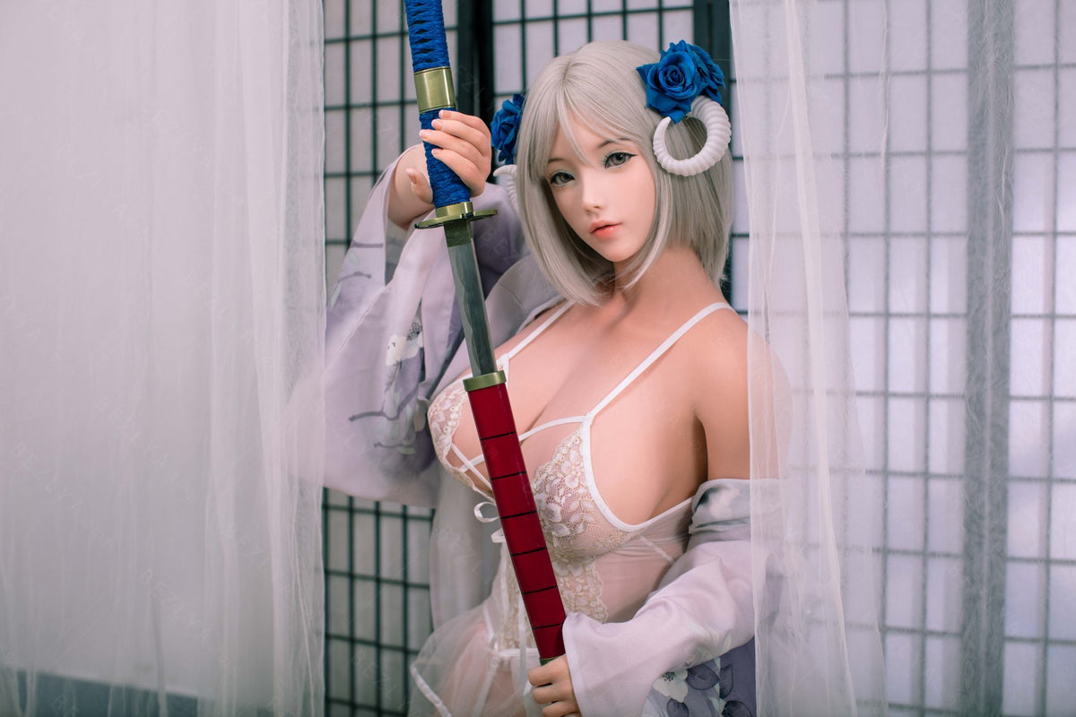 Cyrtenthera-sekspop (Bezlya Doll 160 cm G-cup 2.1 siliconen)