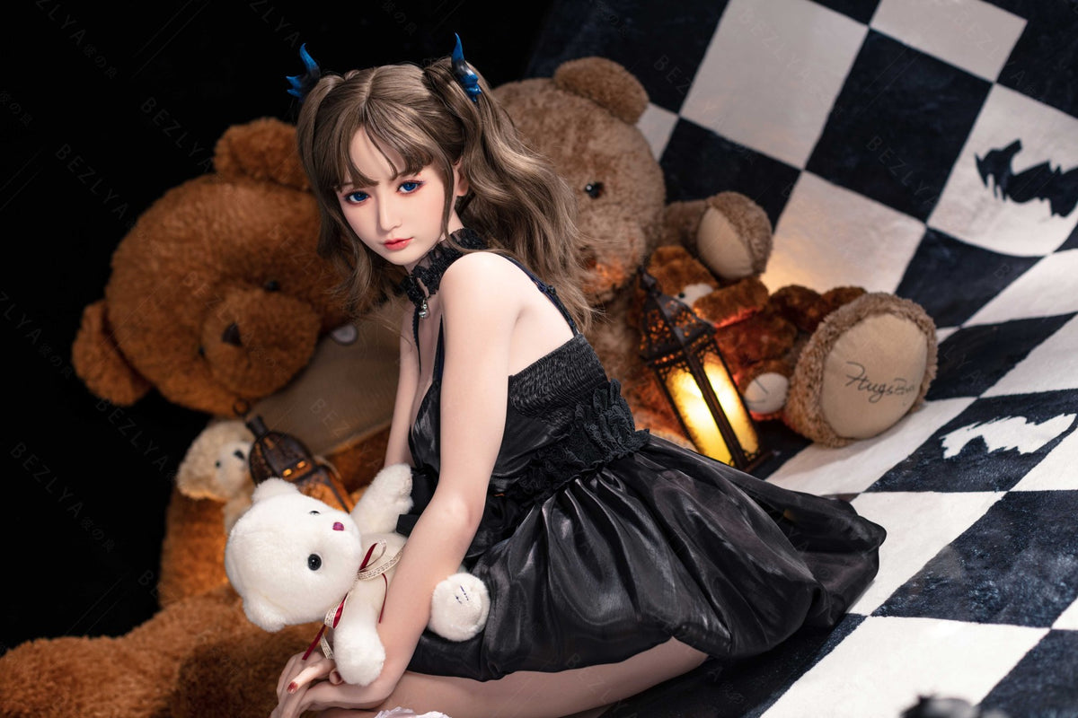 Platycodon-sekspop (Bezlya Doll 155 cm E-cup 2.2CF siliconen)