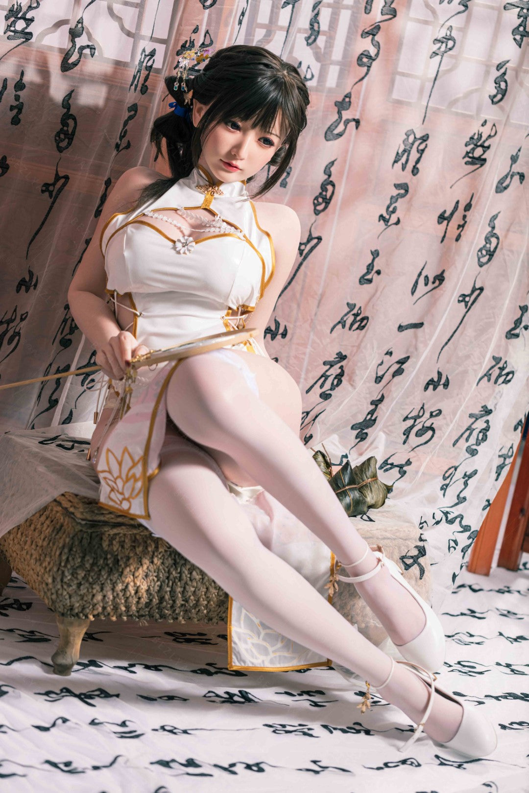 Platycodon-sekspop (Bezlya Doll 155 cm E-cup 2.2CF siliconen)