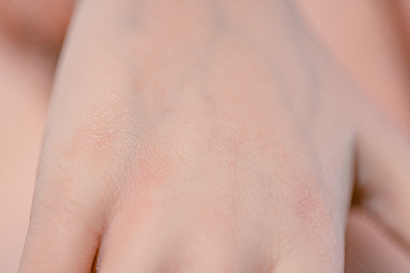 Convallaria-sekspop (Bezlya Doll 155 cm B-cup 2.1 siliconen)