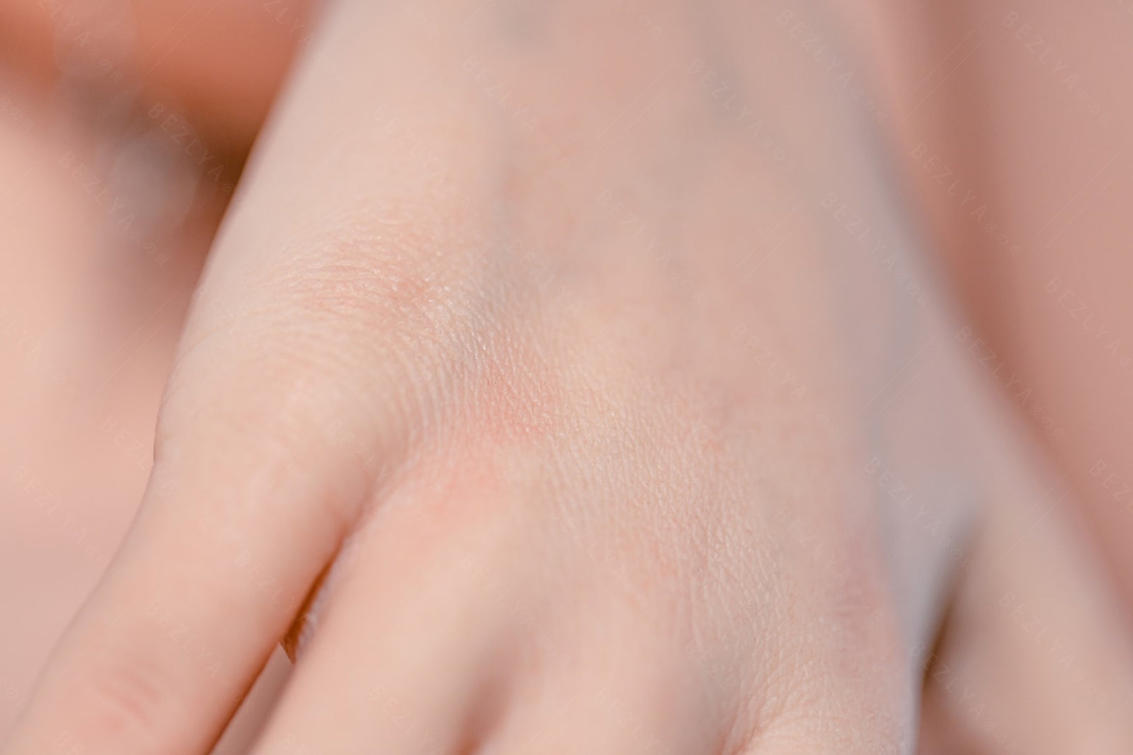 Convallaria-sekspop (Bezlya Doll 155 cm B-cup 2.1 siliconen)