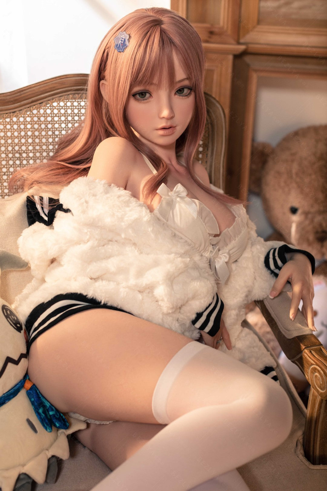 Convallaria-sekspop (Bezlya Doll 149 cm D-cup 2.2CF siliconen)