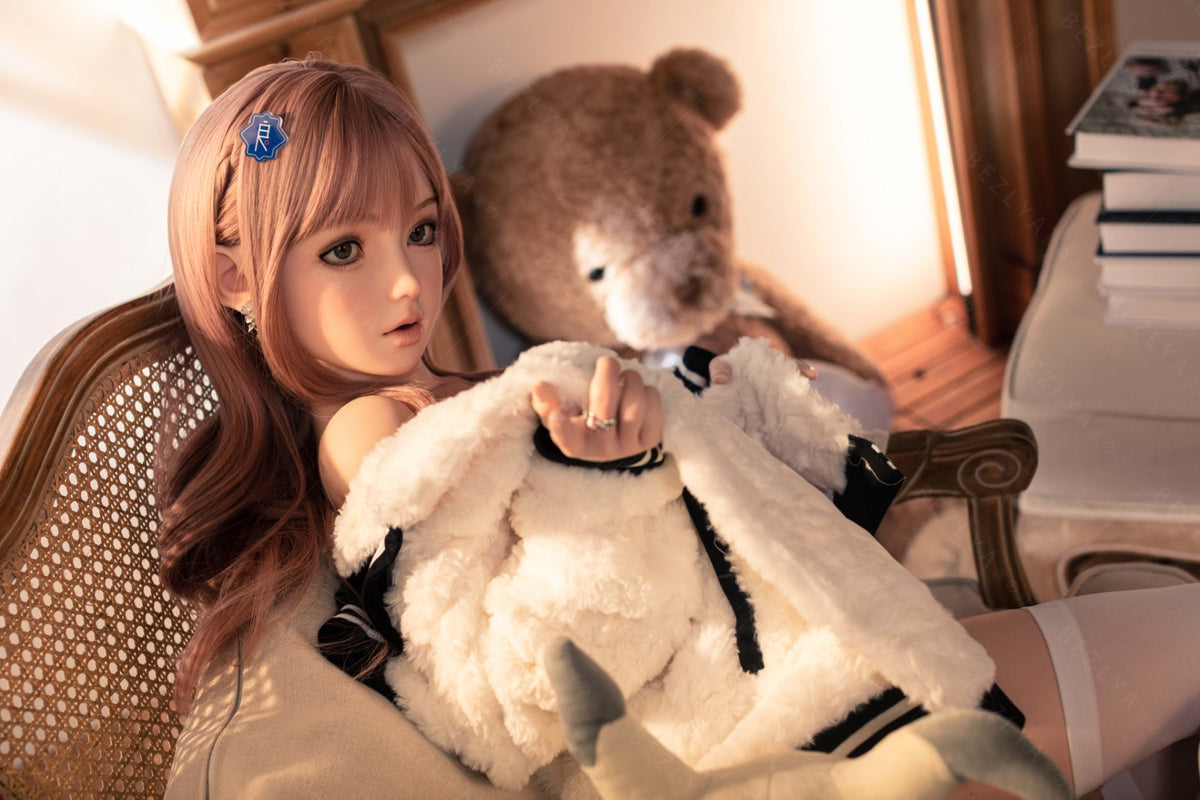 Convallaria-sekspop (Bezlya Doll 149 cm D-cup 2.2CF siliconen)