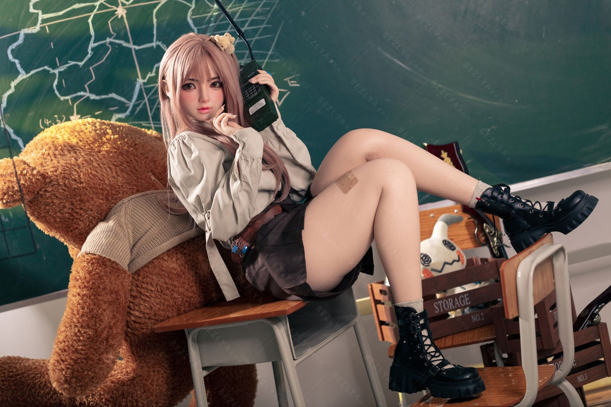 Convallaria-sekspop (Bezlya Doll 155 cm B-cup 2.1 siliconen)