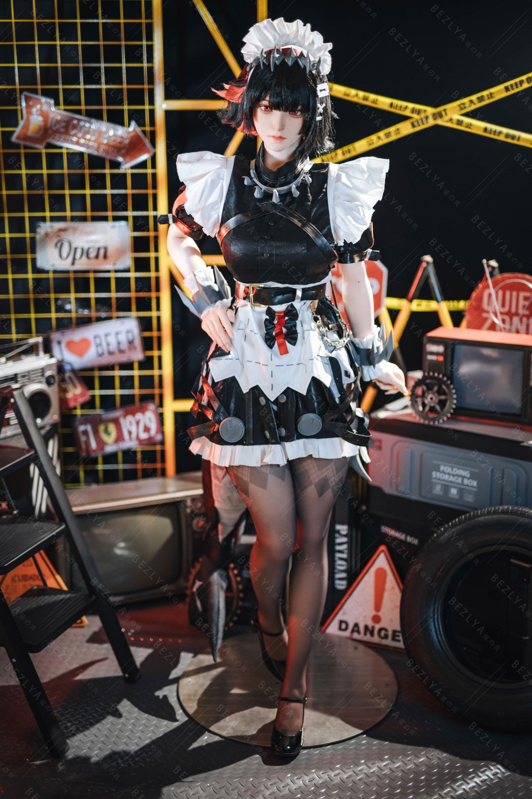 Campanula-sekspop (Bezlya Doll 155 cm E-cup 2.2CF siliconen)