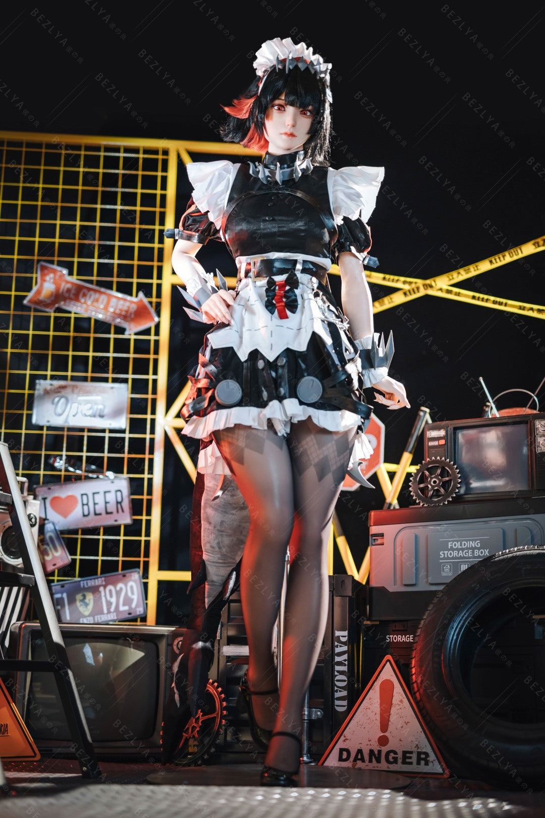 Campanula-sekspop (Bezlya Doll 155 cm E-cup 2.2CF siliconen)