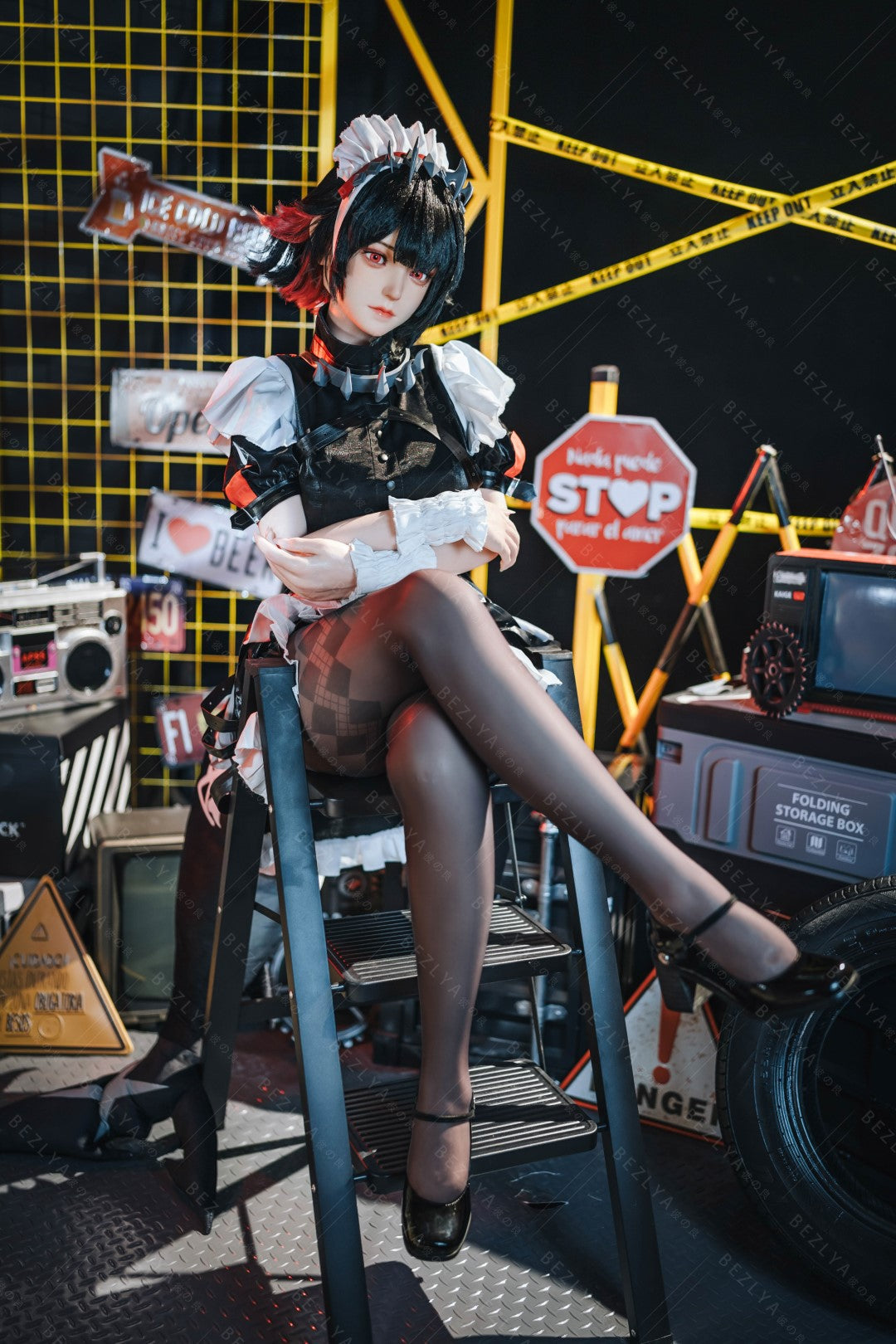 Campanula-sekspop (Bezlya Doll 155 cm E-cup 2.2CF siliconen)