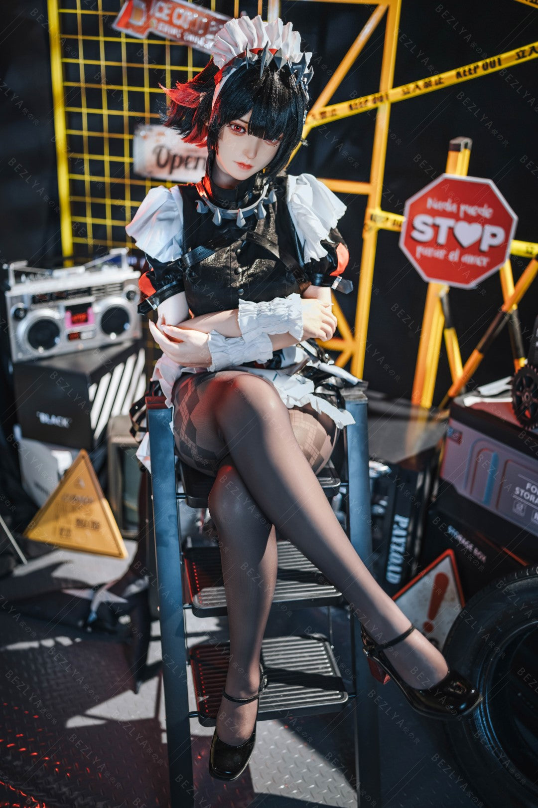 Campanula-sekspop (Bezlya Doll 155 cm E-cup 2.2CF siliconen)