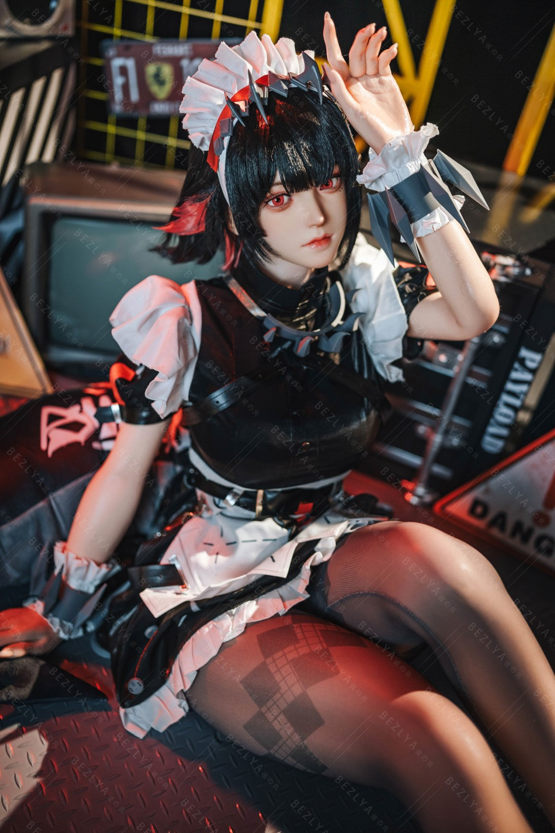 Campanula-sekspop (Bezlya Doll 155 cm E-cup 2.2CF siliconen)