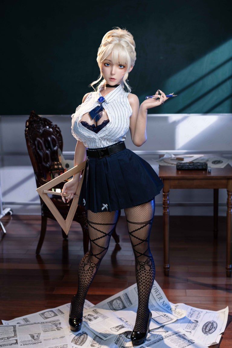 Violette sekspop (AITIA-pop 157 cm F-cup 2.2CF siliconen)