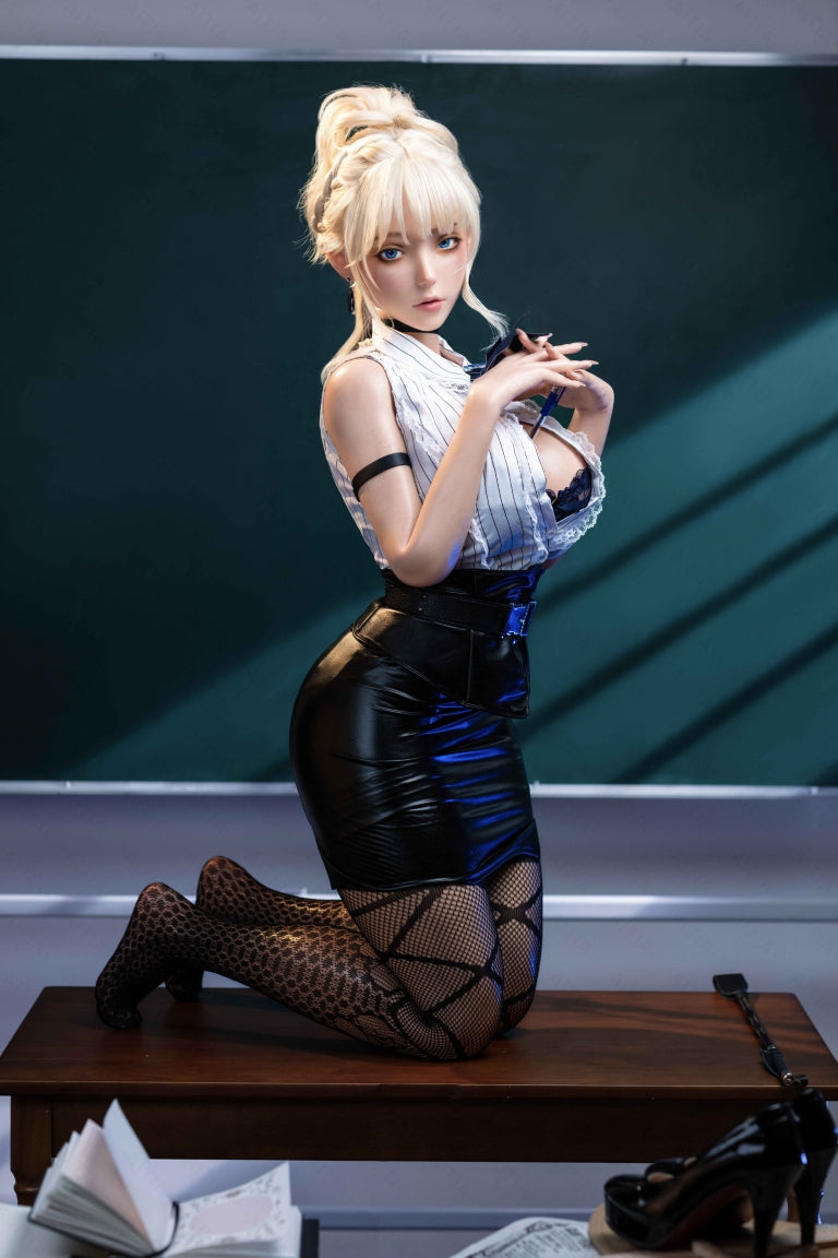 Violette sekspop (AITIA-pop 157 cm F-cup 2.2CF siliconen)