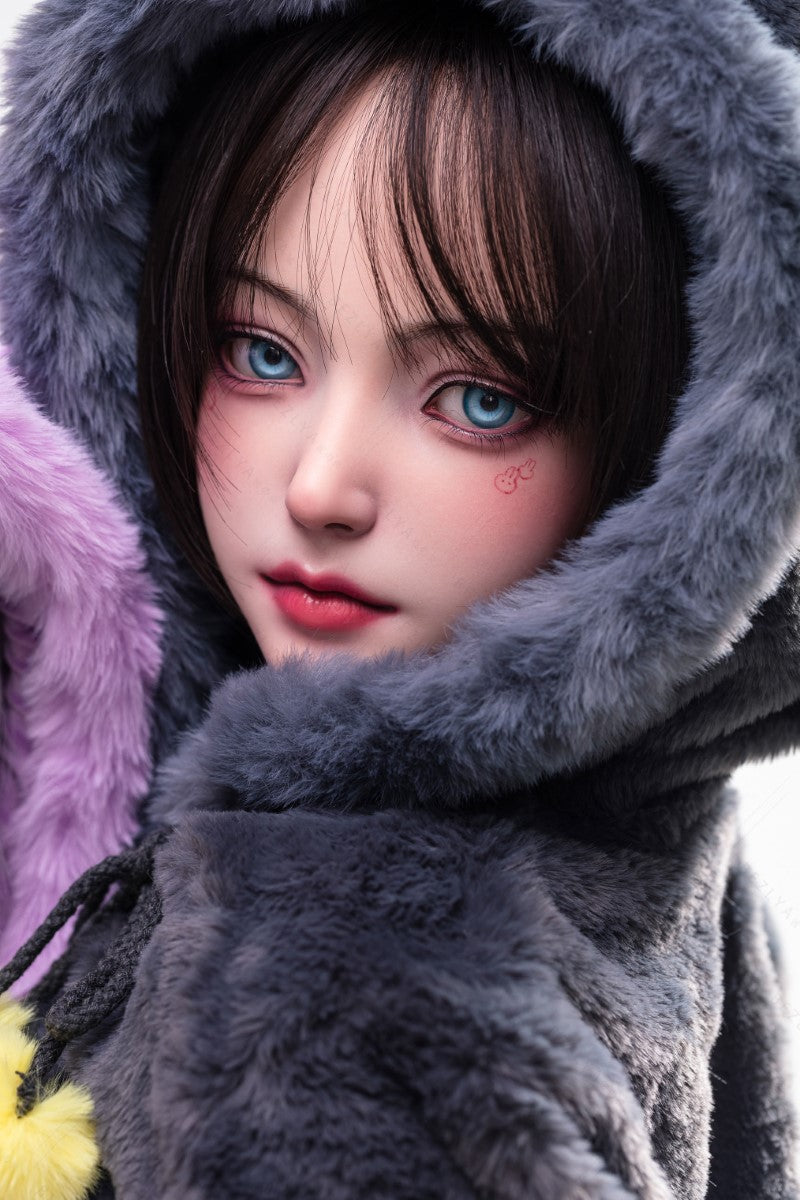 Campanula-sekspop (Bezlya Doll 155 cm E-cup 2.2CF siliconen)