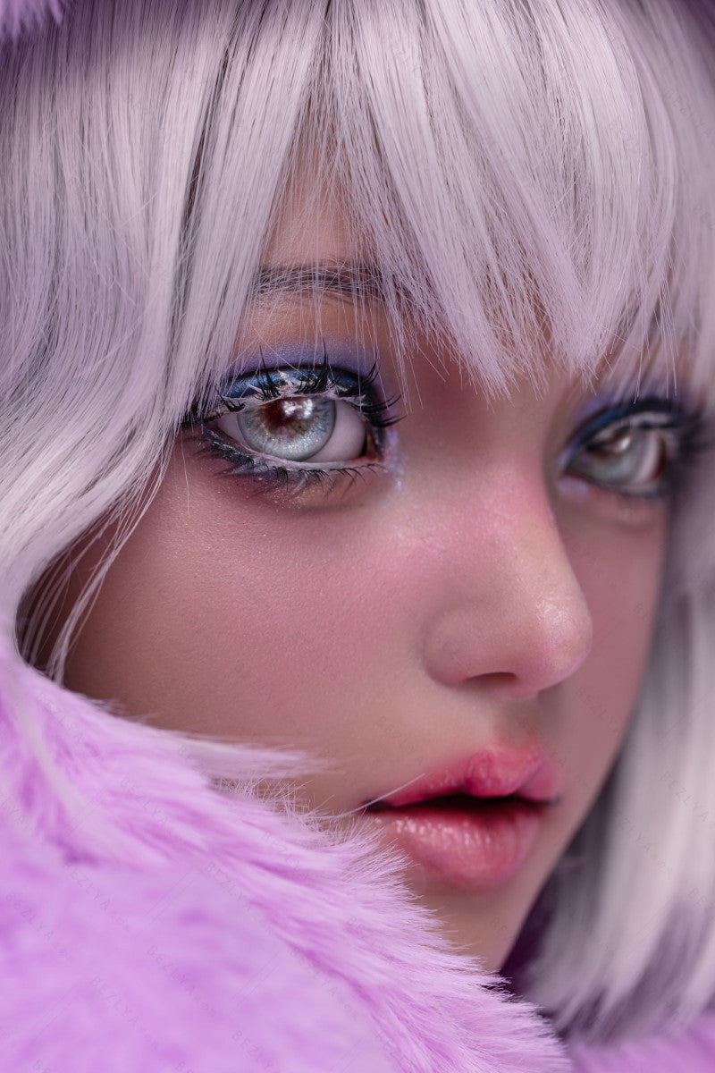 Campanula-sekspop (Bezlya Doll 155 cm E-cup 2.2CF siliconen)