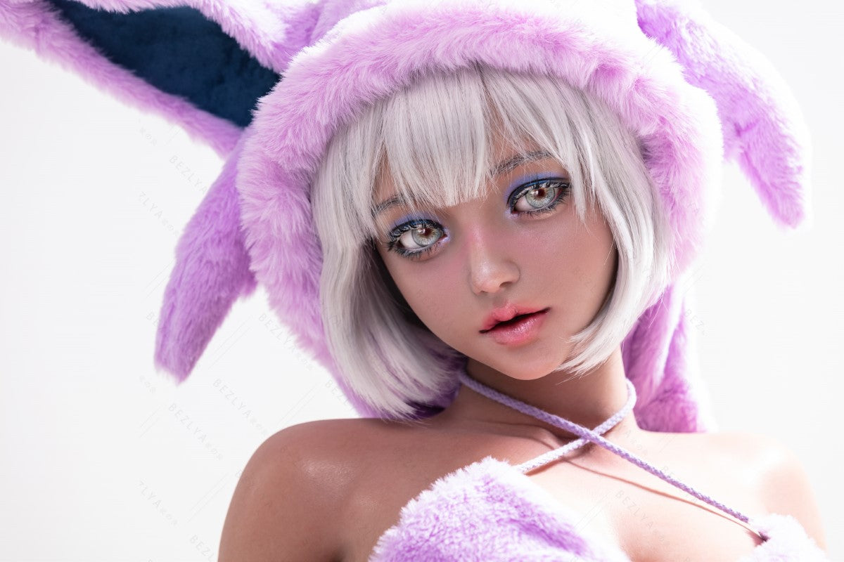 Campanula-sekspop (Bezlya Doll 155 cm E-cup 2.2CF siliconen)