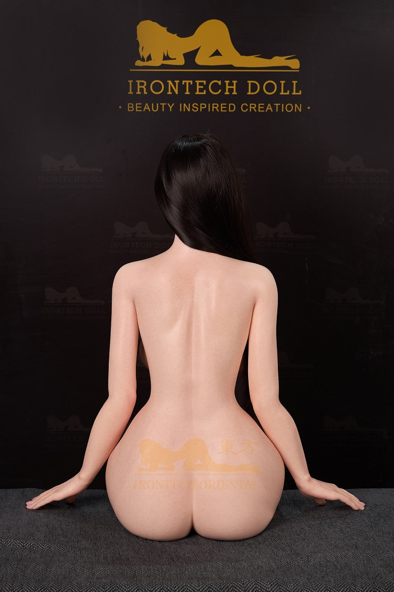 Yuna-sekspop (Irontech Doll 153 cm E-Kupa T1 siliconen)