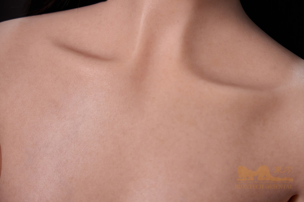 Yuna-sekspop (Irontech Doll 153 cm E-Kupa T1 siliconen)