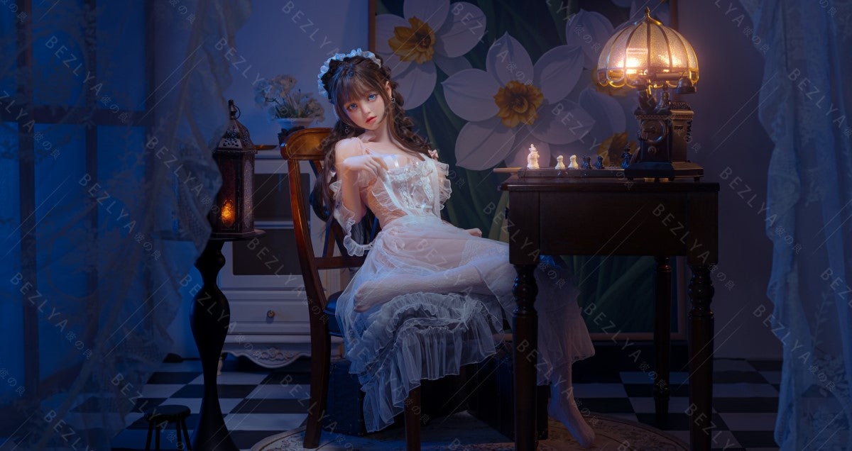 Campanula-sekspop (Bezlya Doll 149 cm D-cup 2.0 TPE+Siliconen)