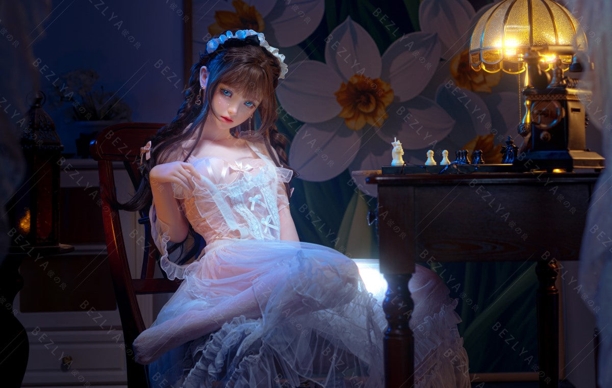 Campanula-sekspop (Bezlya Doll 149 cm D-cup 2.0 TPE+Siliconen)