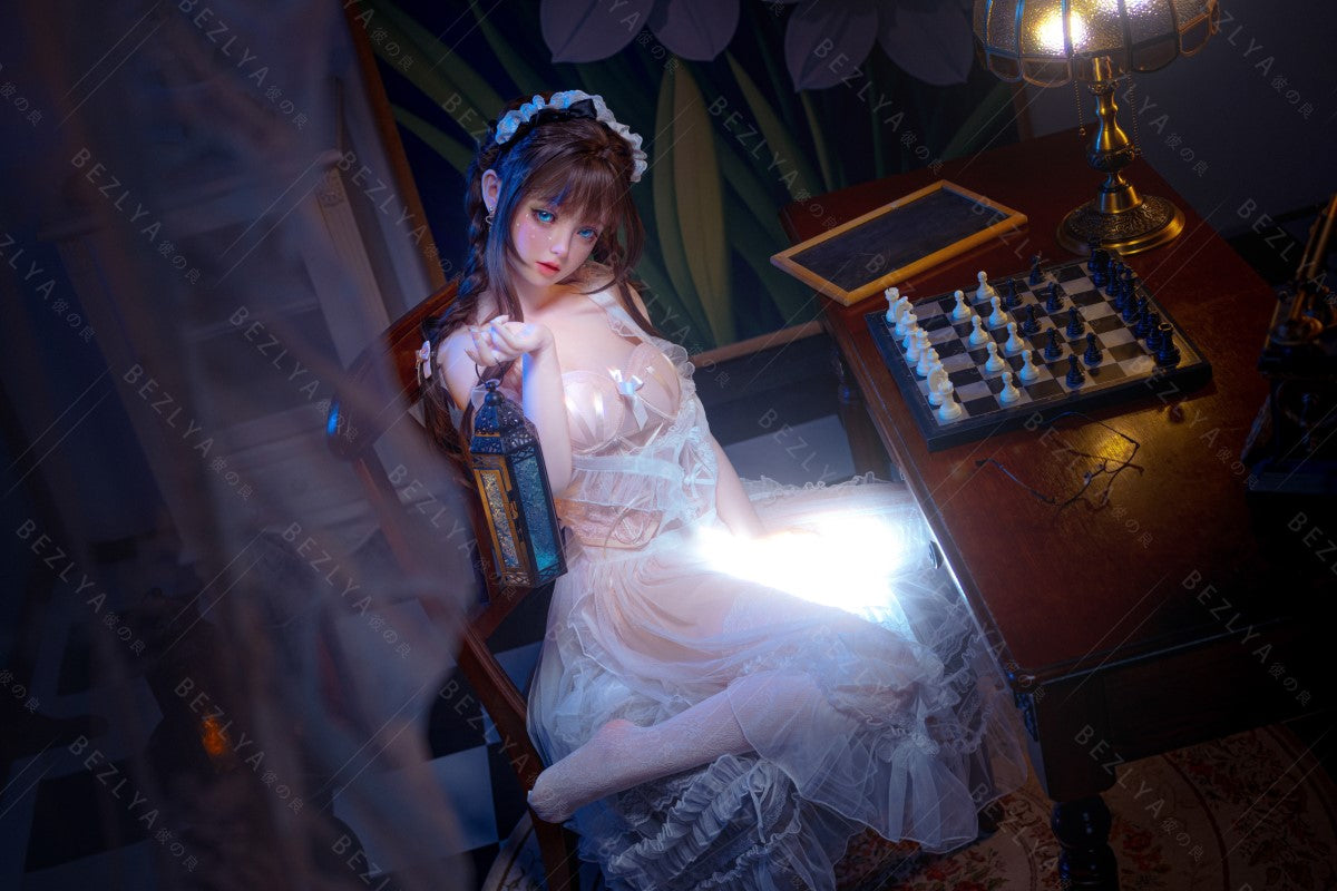 Campanula-sekspop (Bezlya Doll 149 cm D-cup 2.0 TPE+Siliconen)