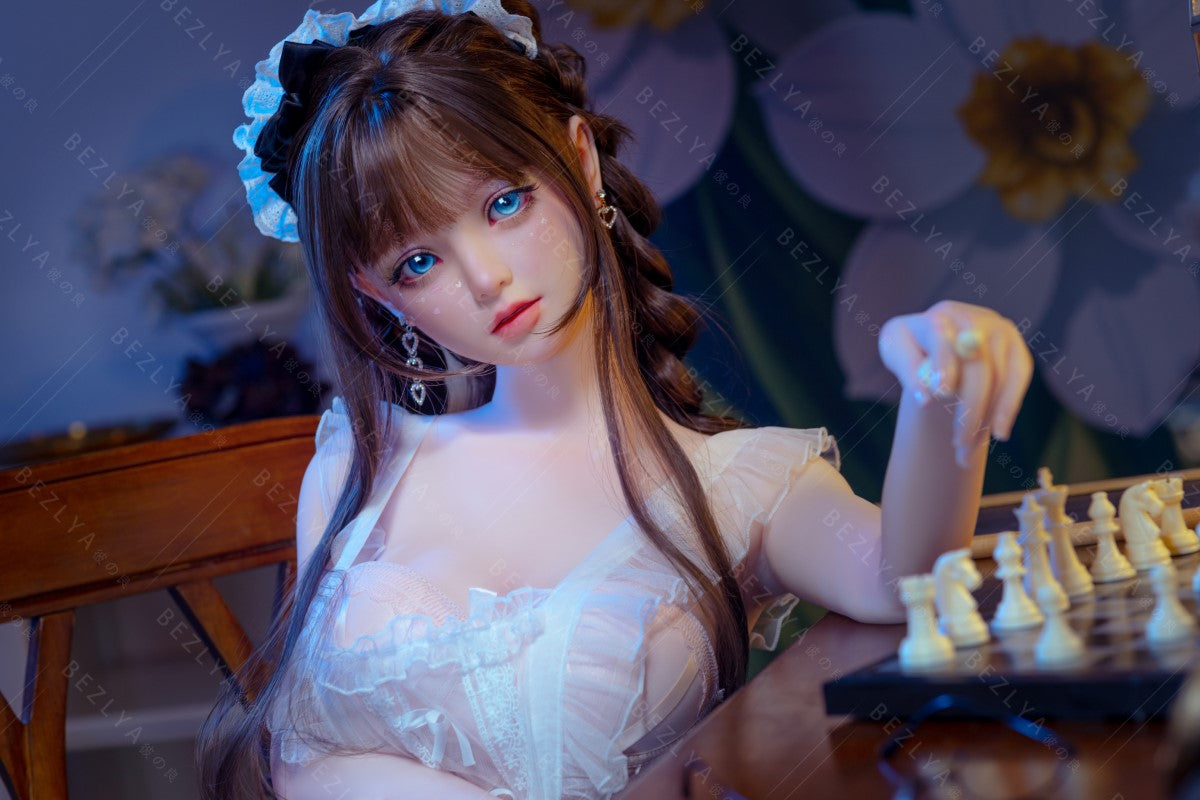 Campanula-sekspop (Bezlya Doll 149 cm D-cup 2.0 TPE+Siliconen)