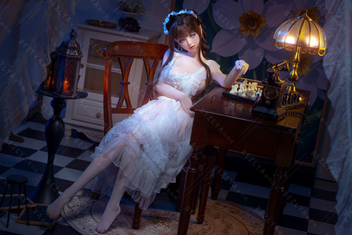 Campanula-sekspop (Bezlya Doll 149 cm D-cup 2.0 TPE+Siliconen)