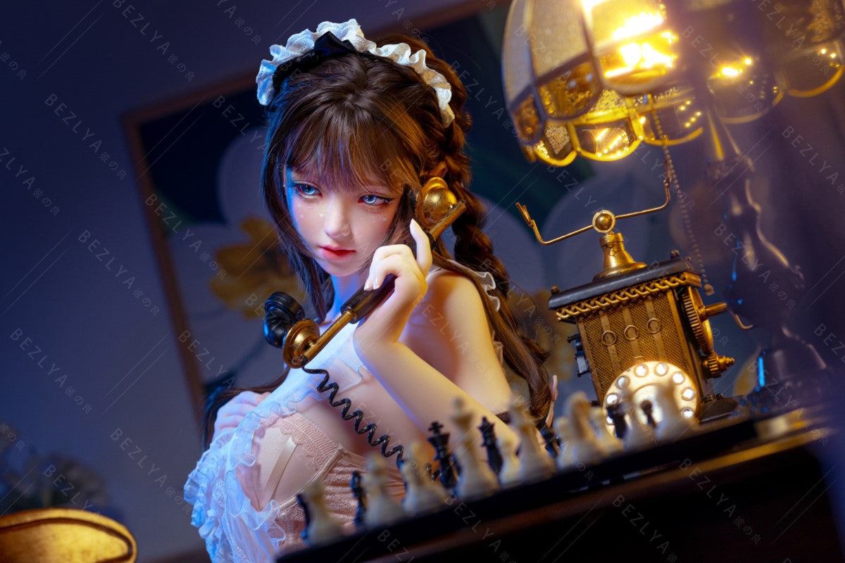 Campanula-sekspop (Bezlya Doll 149 cm D-cup 2.0 TPE+Siliconen)