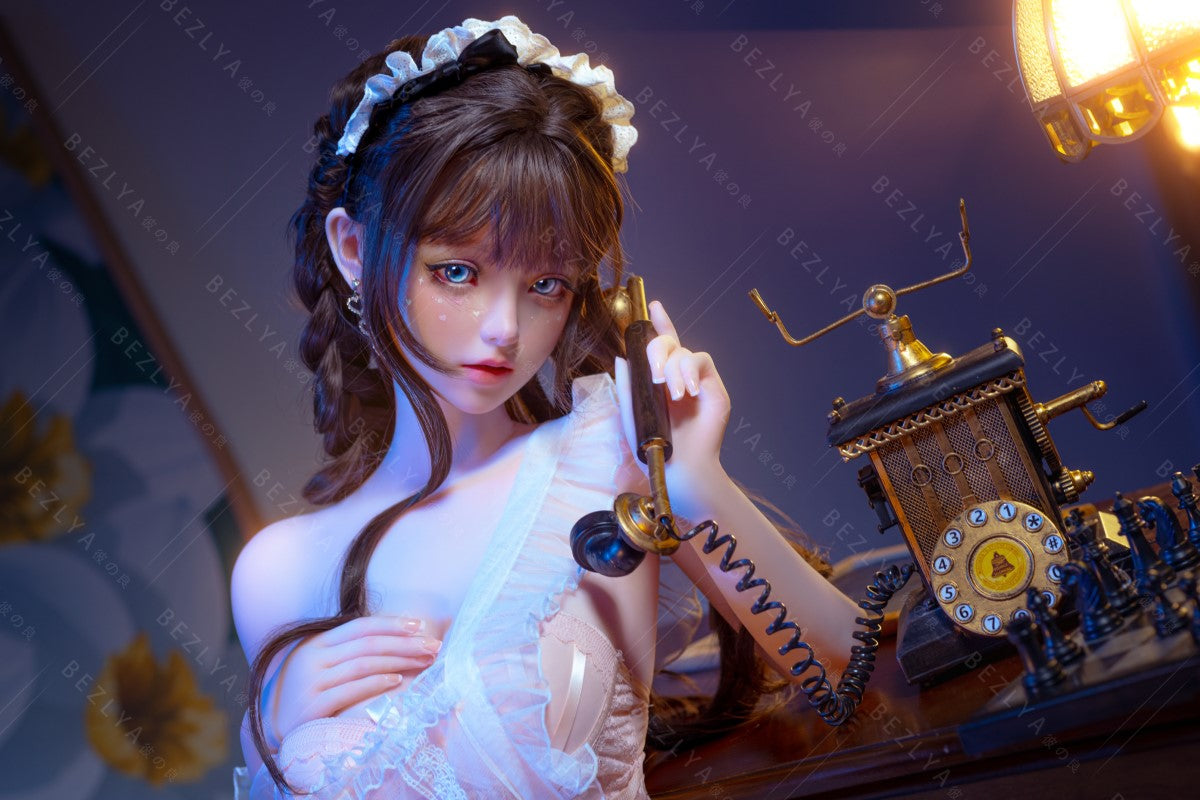 Campanula-sekspop (Bezlya Doll 149 cm D-cup 2.0 TPE+Siliconen)