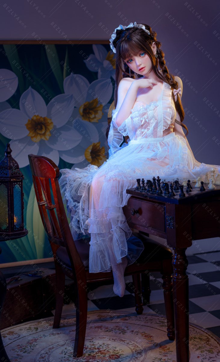 Campanula-sekspop (Bezlya Doll 149 cm D-cup 2.0 TPE+Siliconen)