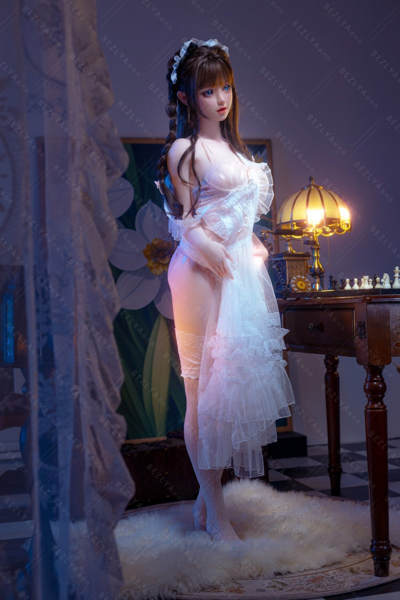 Campanula-sekspop (Bezlya Doll 149 cm D-cup 2.0 TPE+Siliconen)