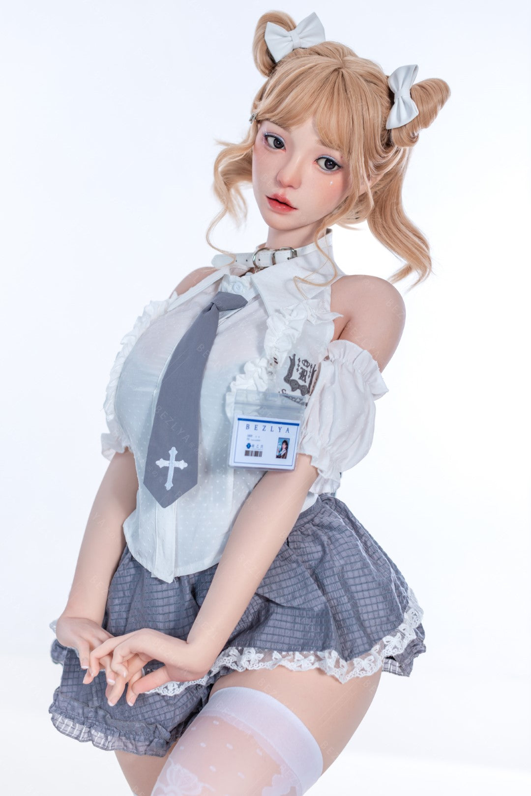 Albizia-sekspop (Bezlya Doll 155 cm E-cup 2.2CF siliconen)