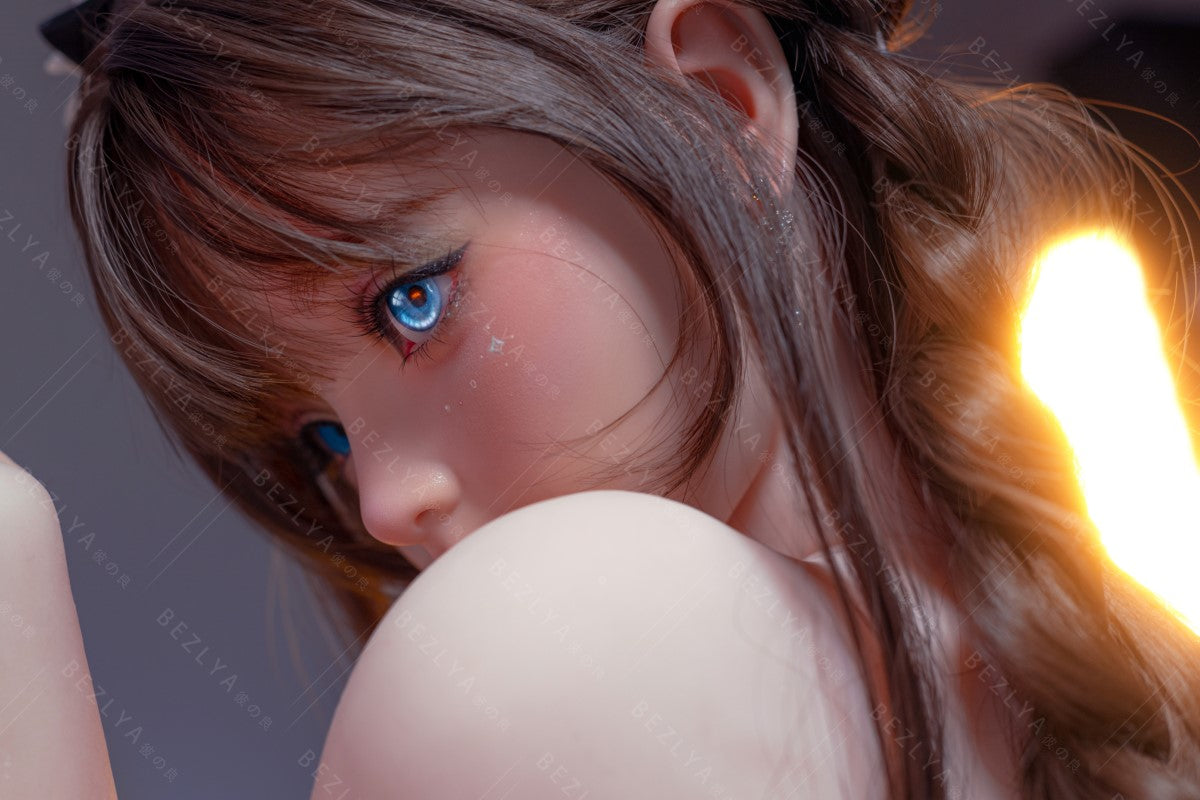 Campanula-sekspop (Bezlya Doll 149 cm D-cup 2.0 TPE+Siliconen)