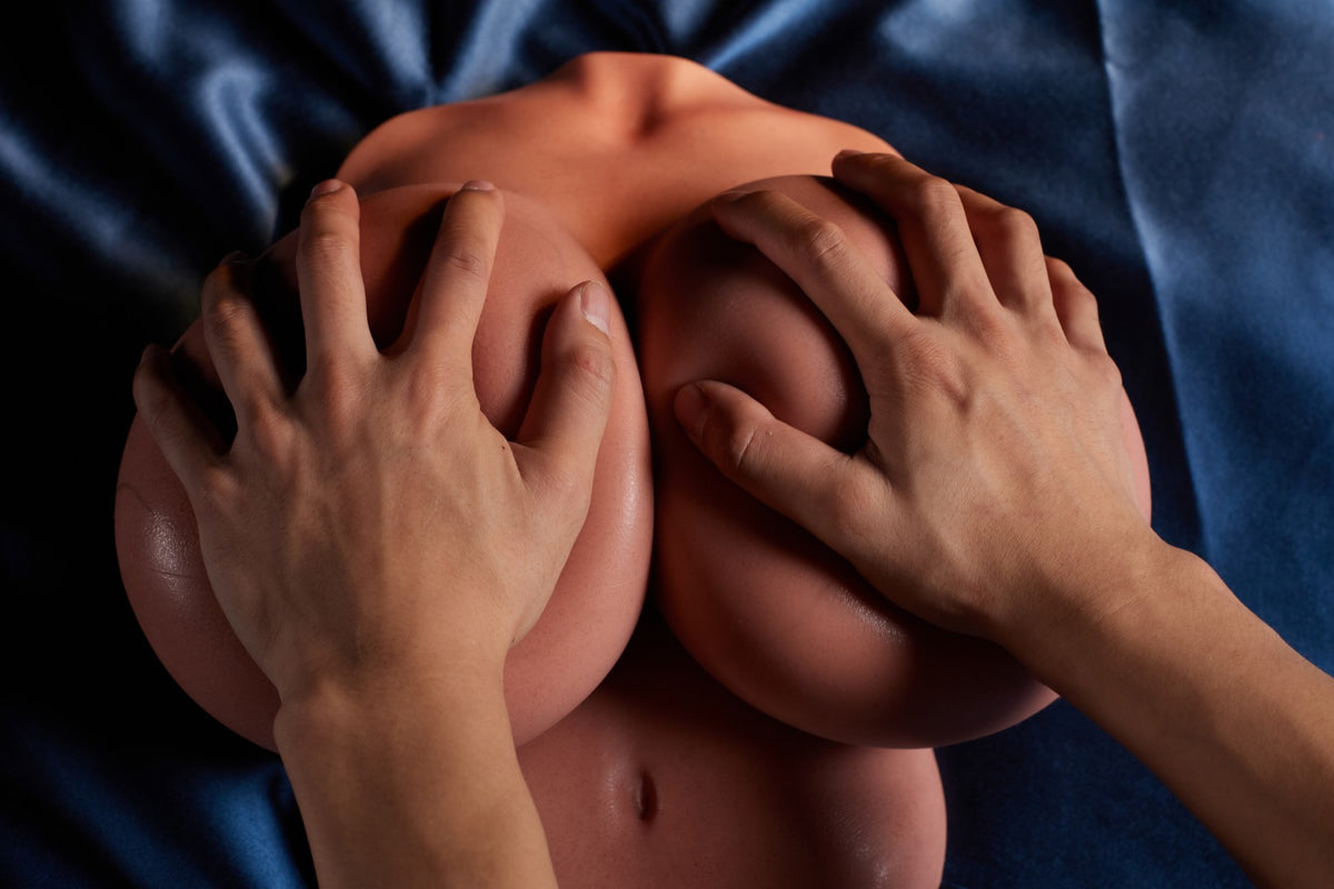 Borst (XL) Torso-sekspop (Climax Doll Pro G Cup siliconen)