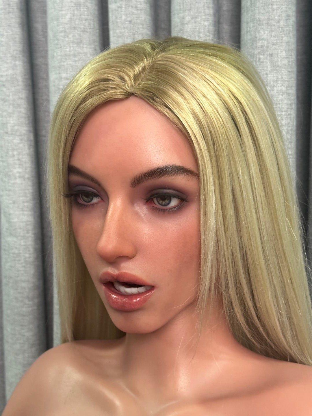 Blake-sekspop (Zelex 160 cm J-Kupa ZXE216-2 SLE siliconen)