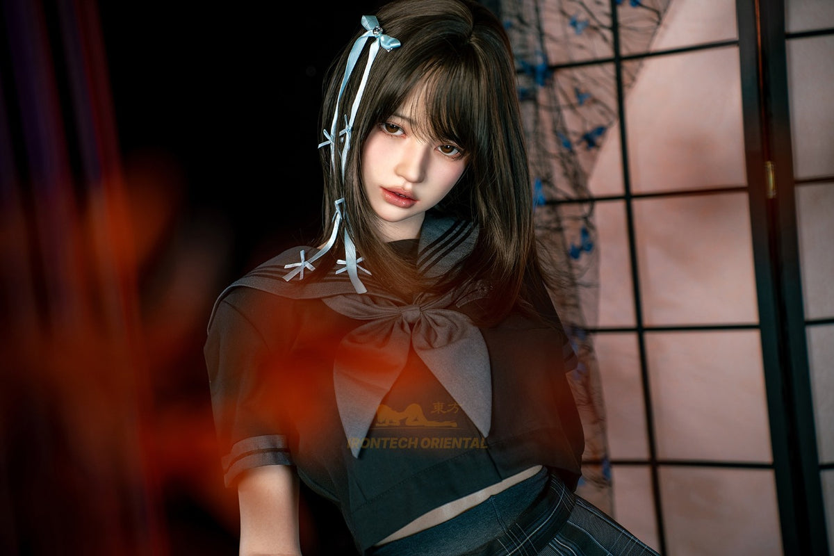 Evie Sexdocka (Irontech Doll 161cm F-Kupa T4 Silikon)