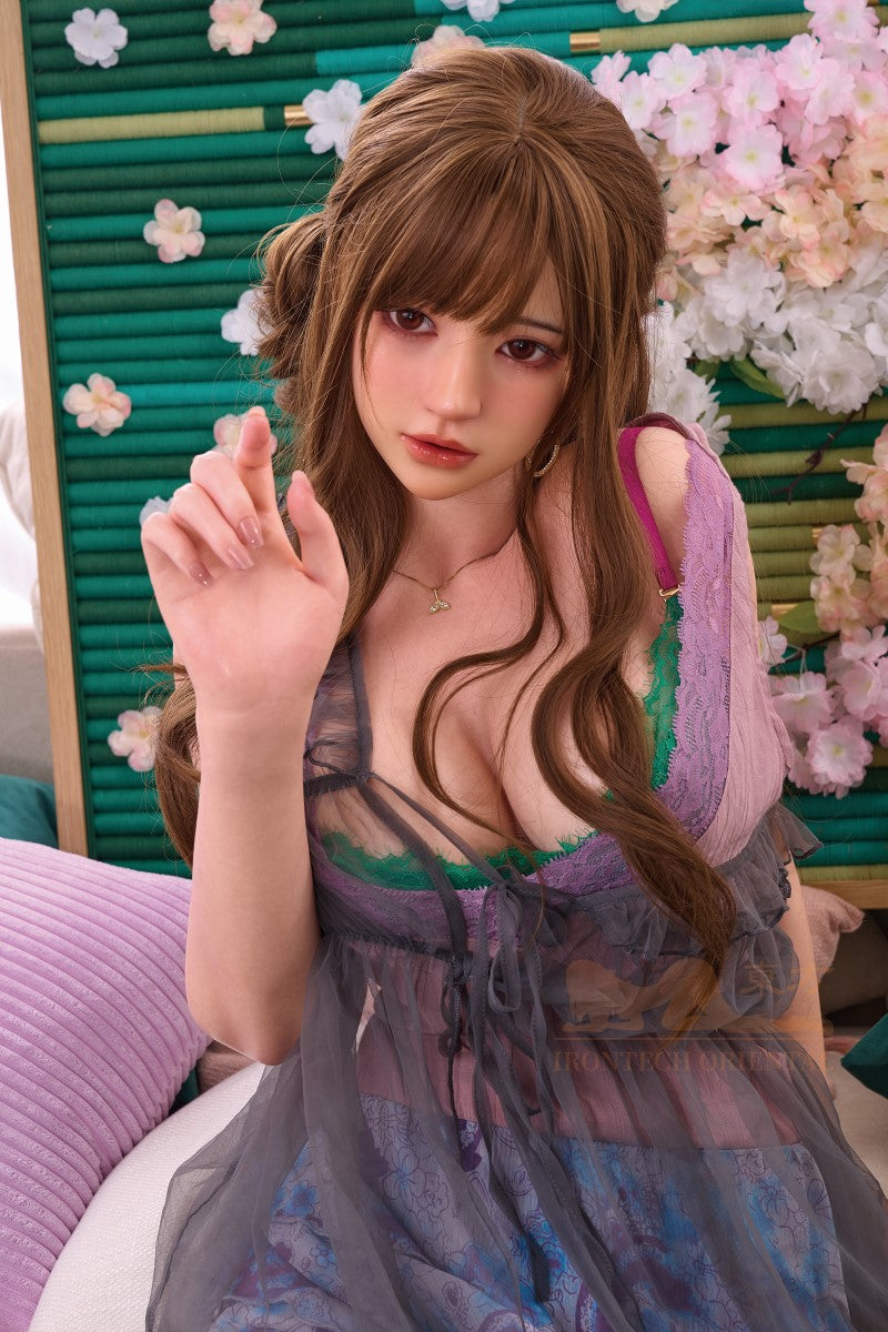 Evie sekspop (Irontech Doll 161 cm F-Cup T4 siliconen)