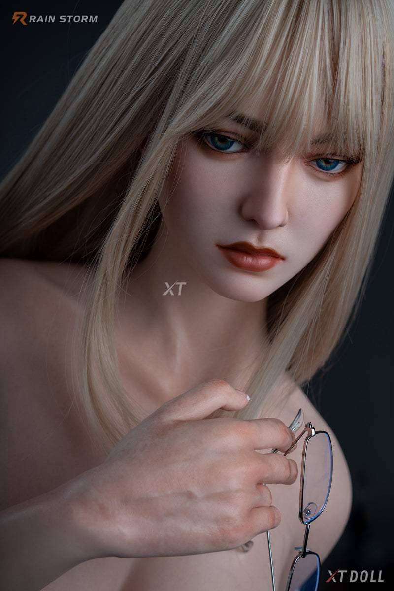 Irina sex pop (XT Doll 163cm f-cup #xt-18 siliconen)