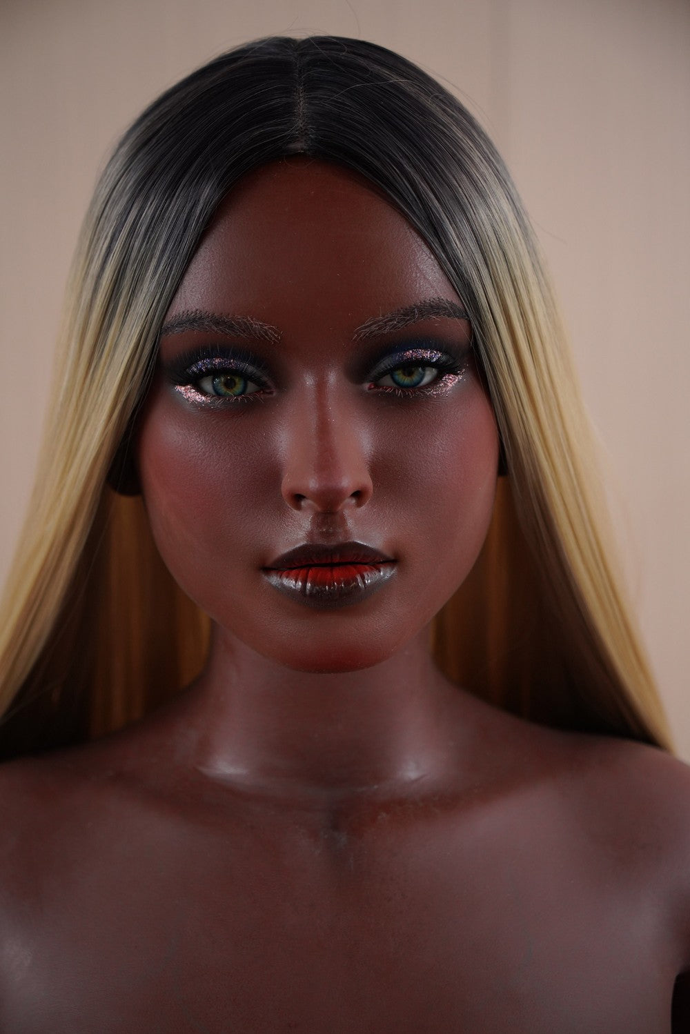 Alma sekspop (Galatea Doll 162 cm C-cup #050 siliconen)