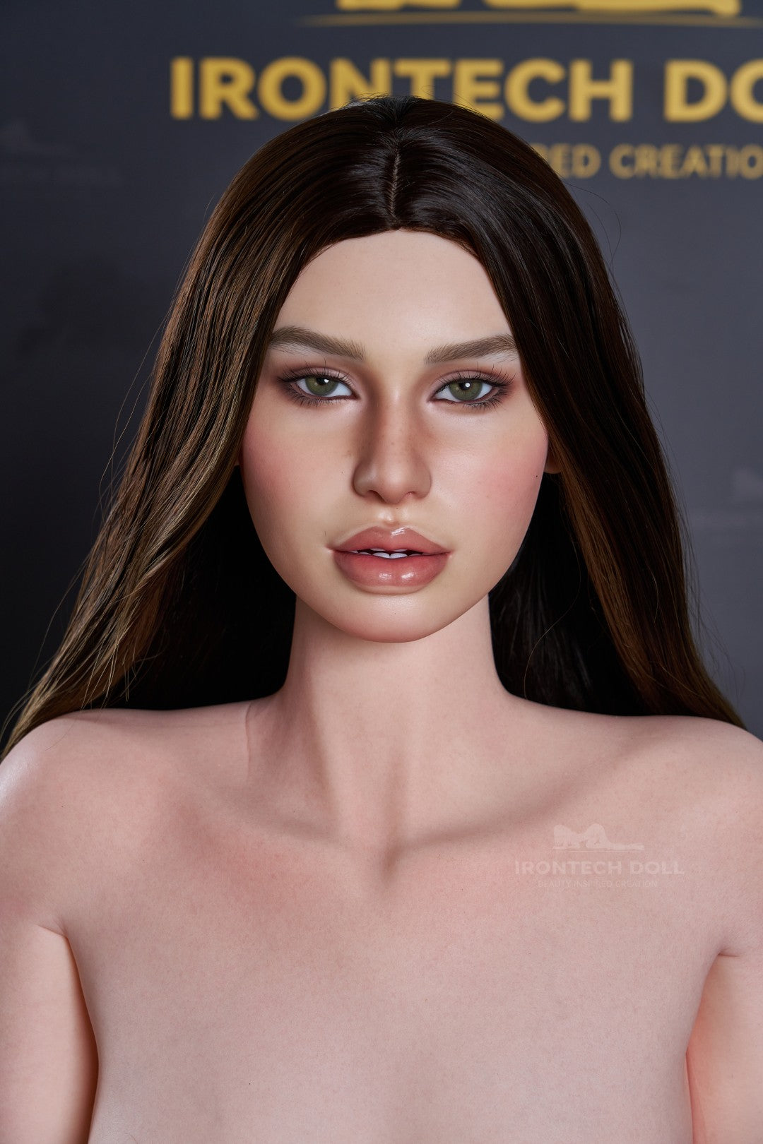 Parel sekspop (Irontech Doll 168 cm B-cup S19 siliconen)