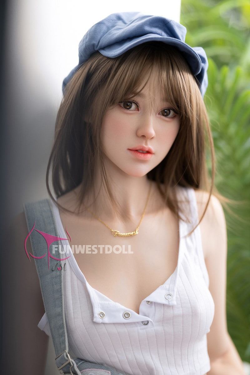 Lucy sekspop (FunWest Doll 159 cm A-cup #032S siliconen)