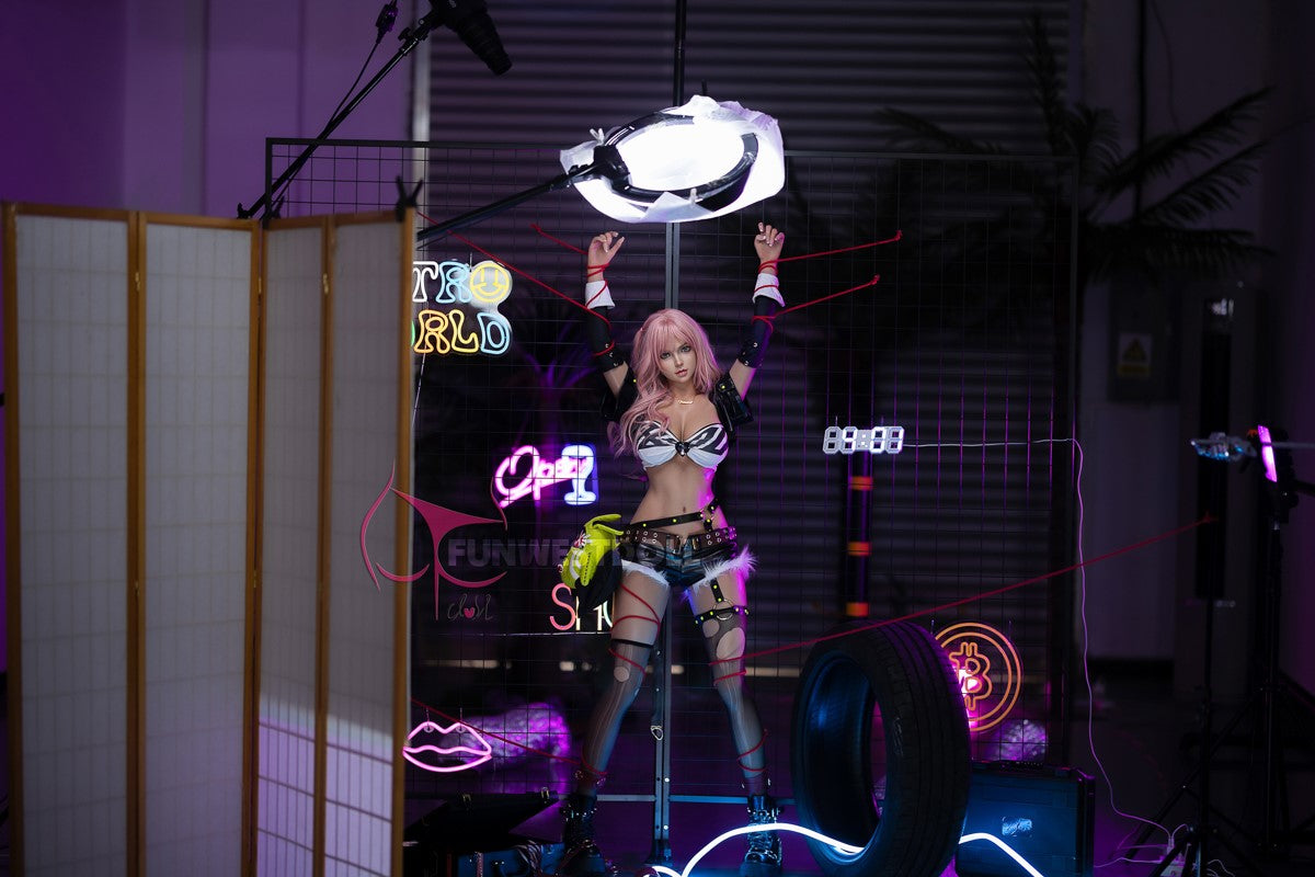 Nicole sekspop (FunWest Doll 157 cm G-cup #036S siliconen)