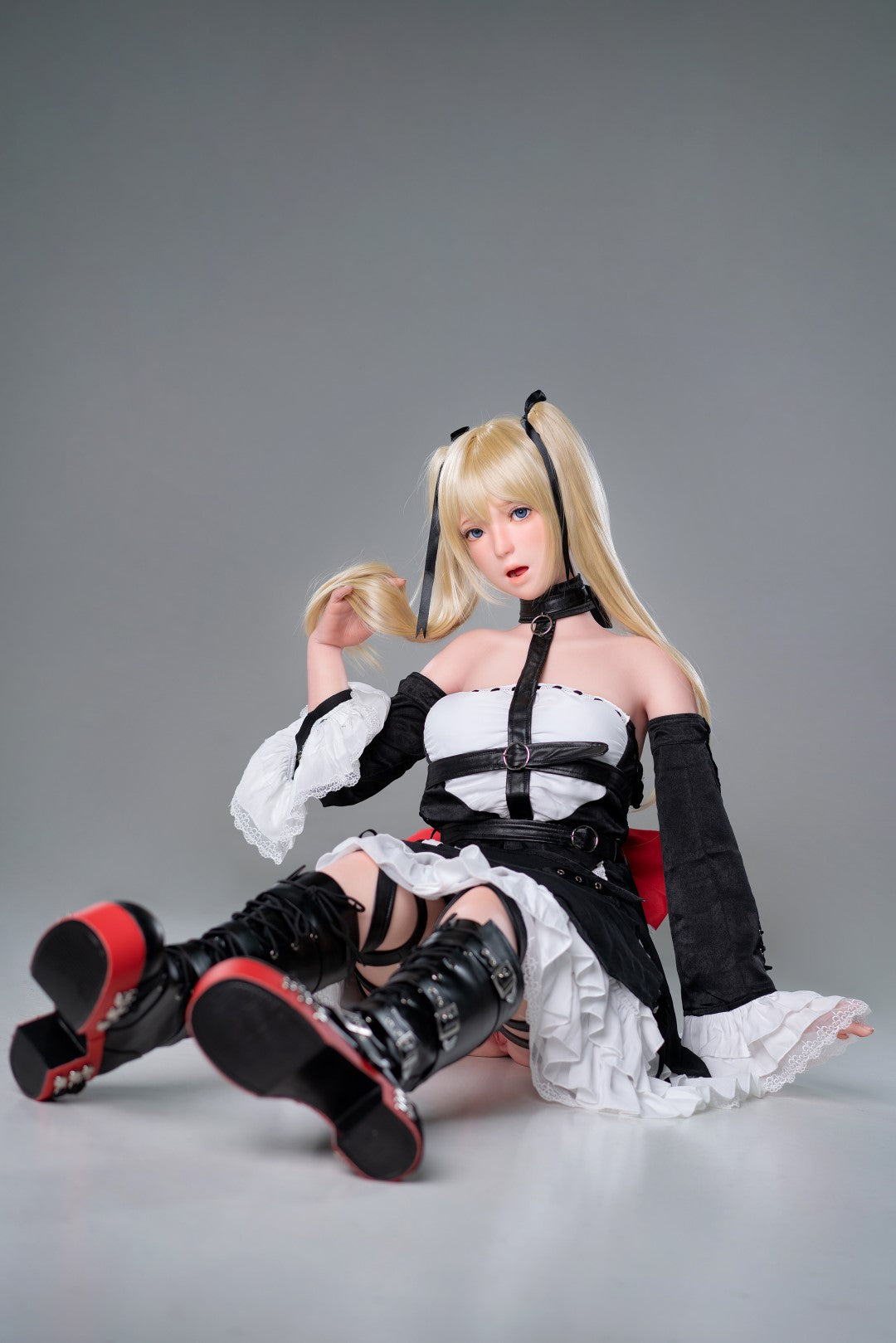 Marie Rose-sekspop (AXB Doll 147 cm A-cup GD36-2 siliconen)