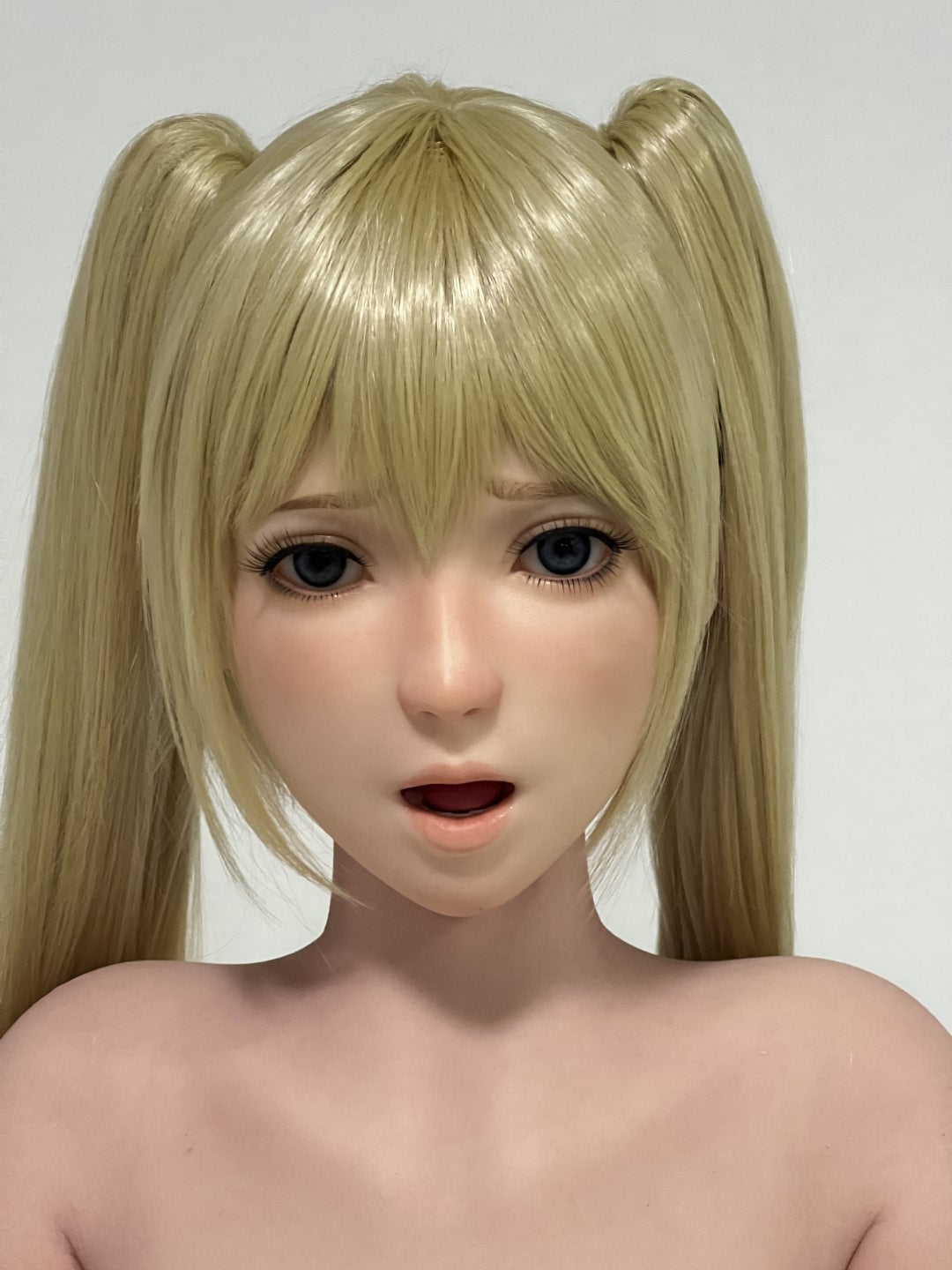 Marie Rose-sekspop (AXB Doll 147 cm A-cup GD36-2 siliconen)