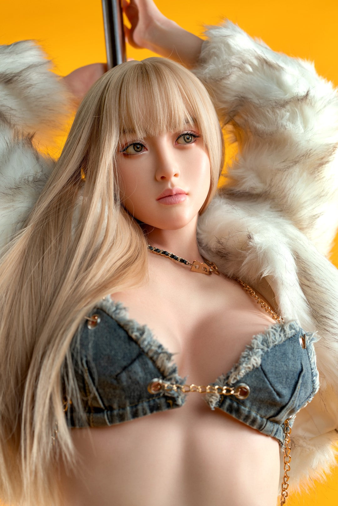 Yvonne Sex Doll (Zelex 170 cm C-CUP GE07-1 Siliconen)