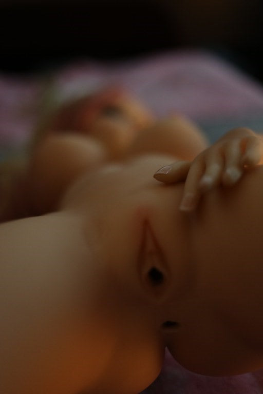 Lelie sekspop (WM-Doll Classic Mini 100 cm D-cup #103 TPE)