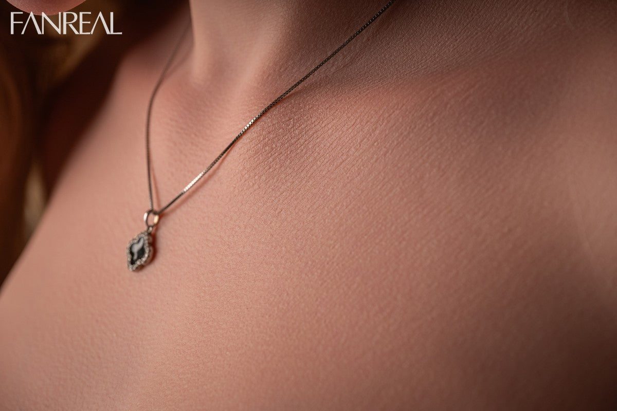 Maria sekspop (FanReal Doll 155cm F-cup UNI RST siliconen)