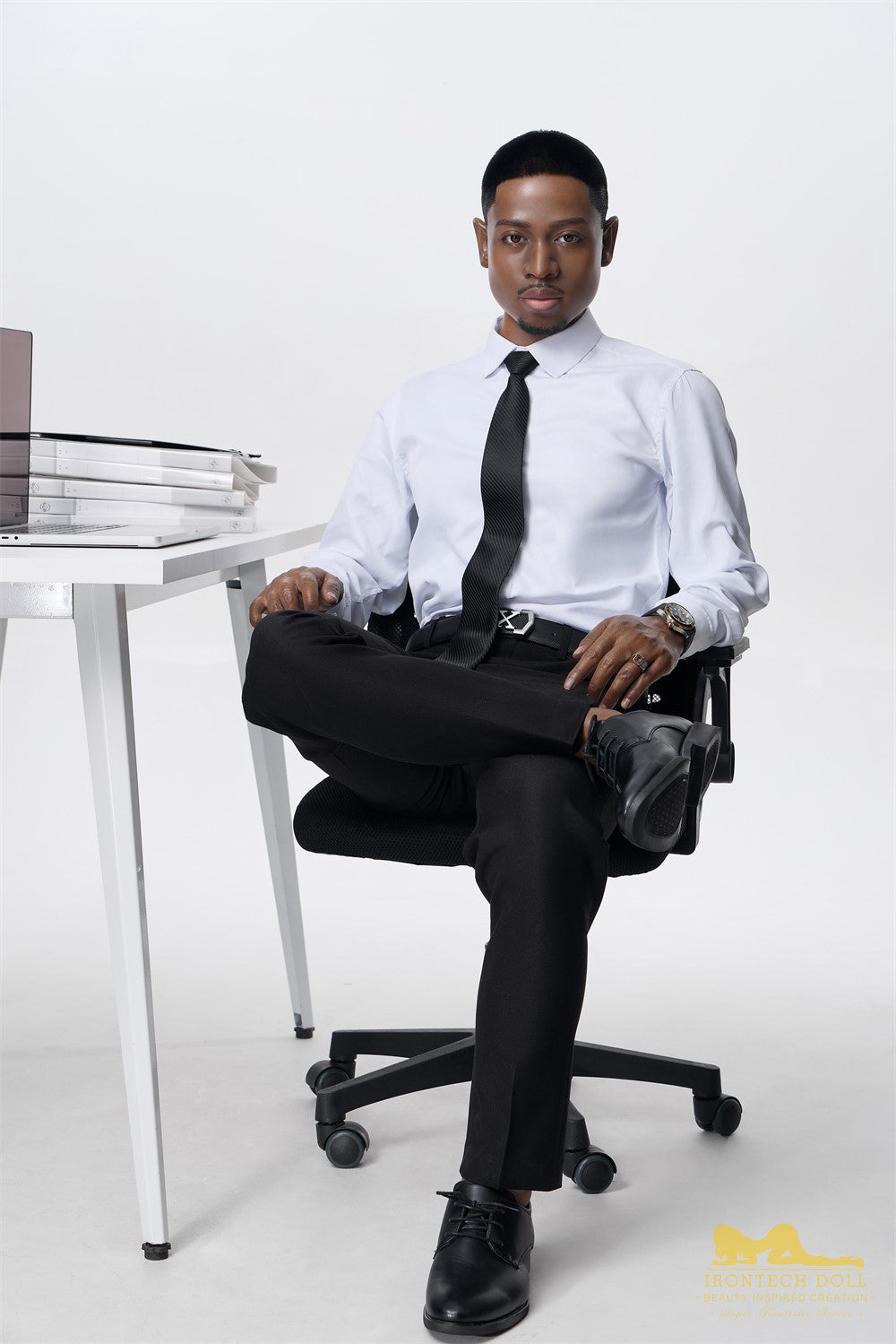 James 'mannelijke sekspop van James (Irontech Doll 170 cm M8 siliconen)
