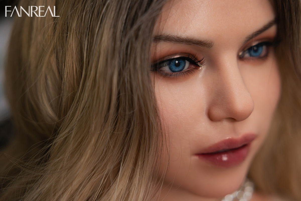 Carlee Torso-sekspop (FanReal Doll 95cm G-cup siliconen) EXPRESS