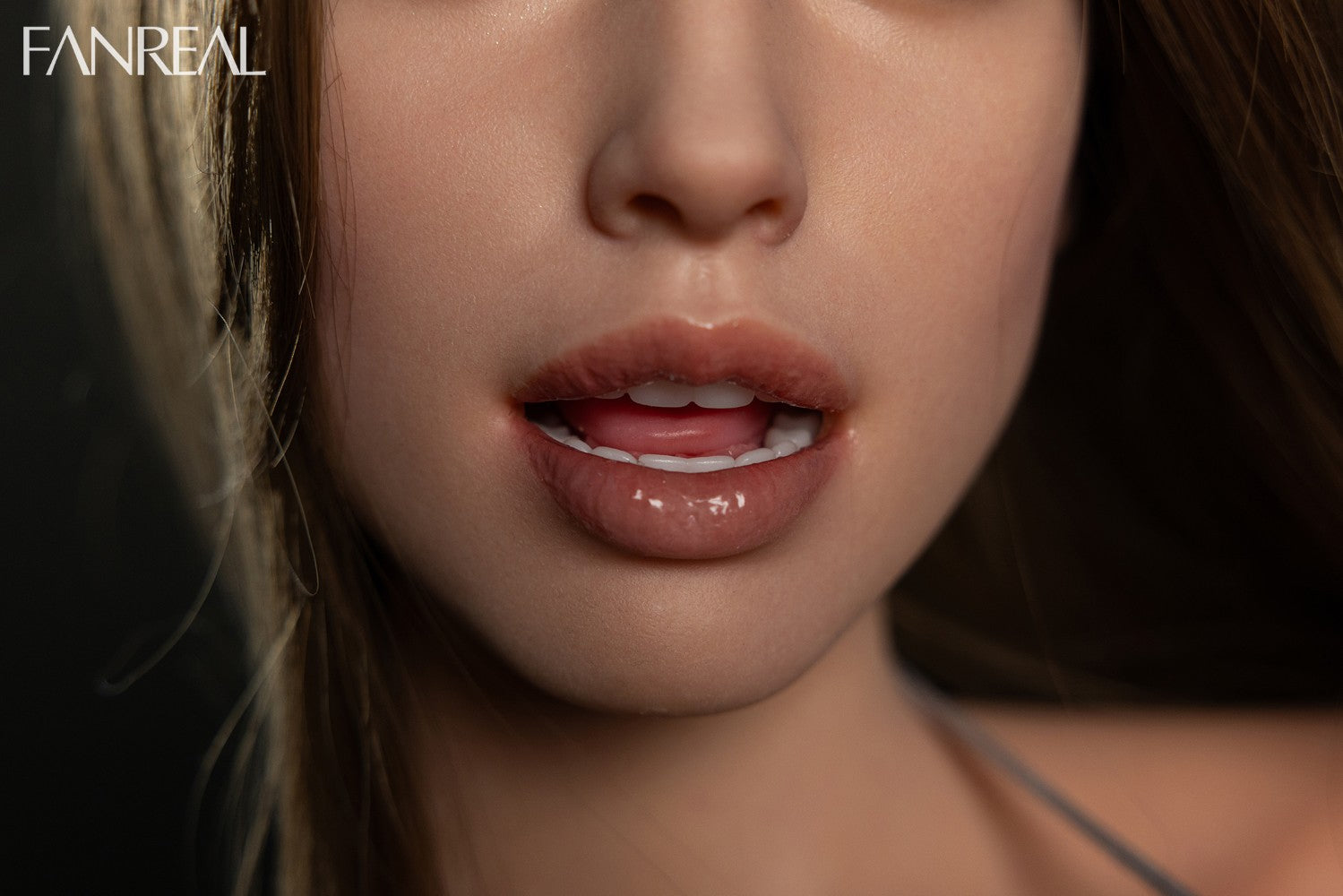 Della Torso-sekspop (FanReal Doll 95cm G-cup siliconen)